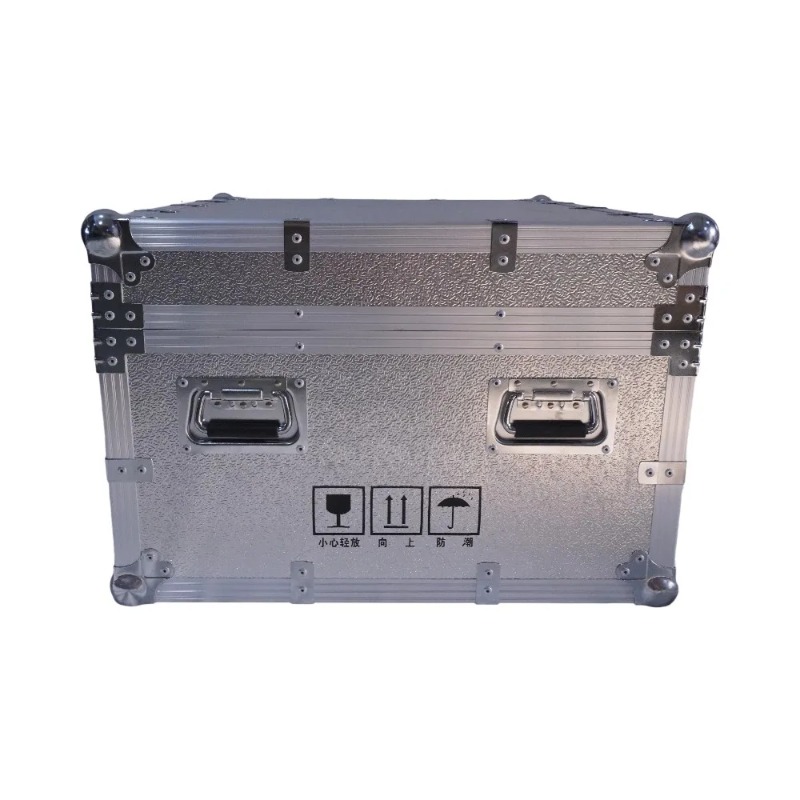 Zilveren aluminium flightcase  - Heavy Equipment Logos recensie en prijs